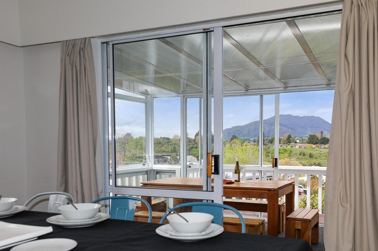 Villa Woodward House Lac Taupo Extérieur photo